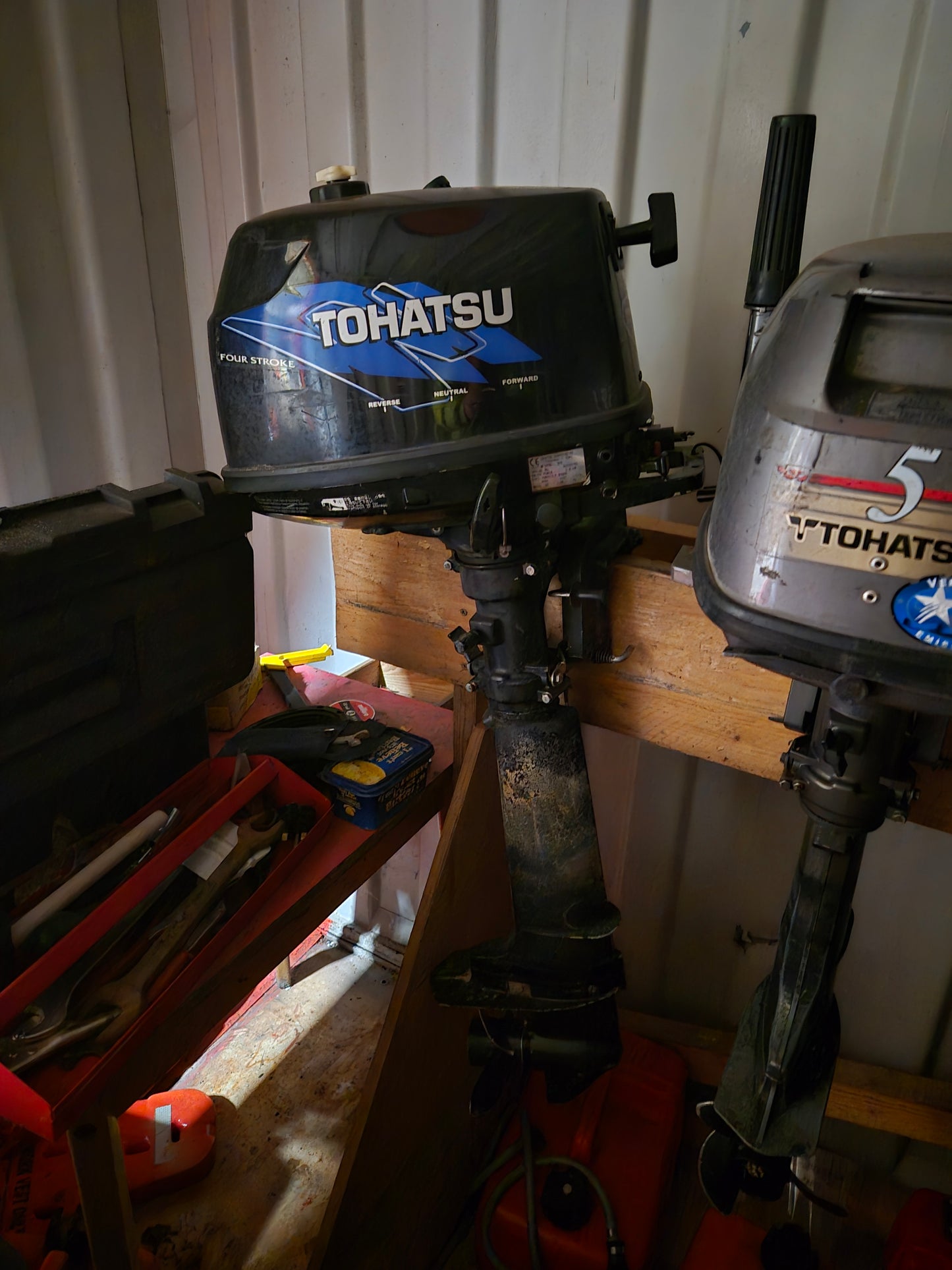 Tohatsu 4Hp 4 stroke long shaft outboard motor
